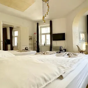 Premium Located At The Famous Kutschkermarkt Apartment Wien