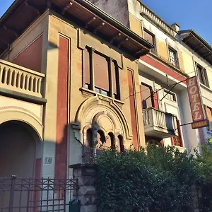 https://hotel-ambra-milan.it-lombardy.com